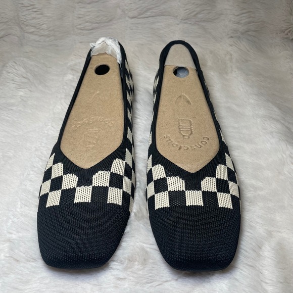 VIVAIA Square-Toe V-Cut Flats (Margot™ 2.0) EU 42 / US 10.5 - Picture 6 of 10